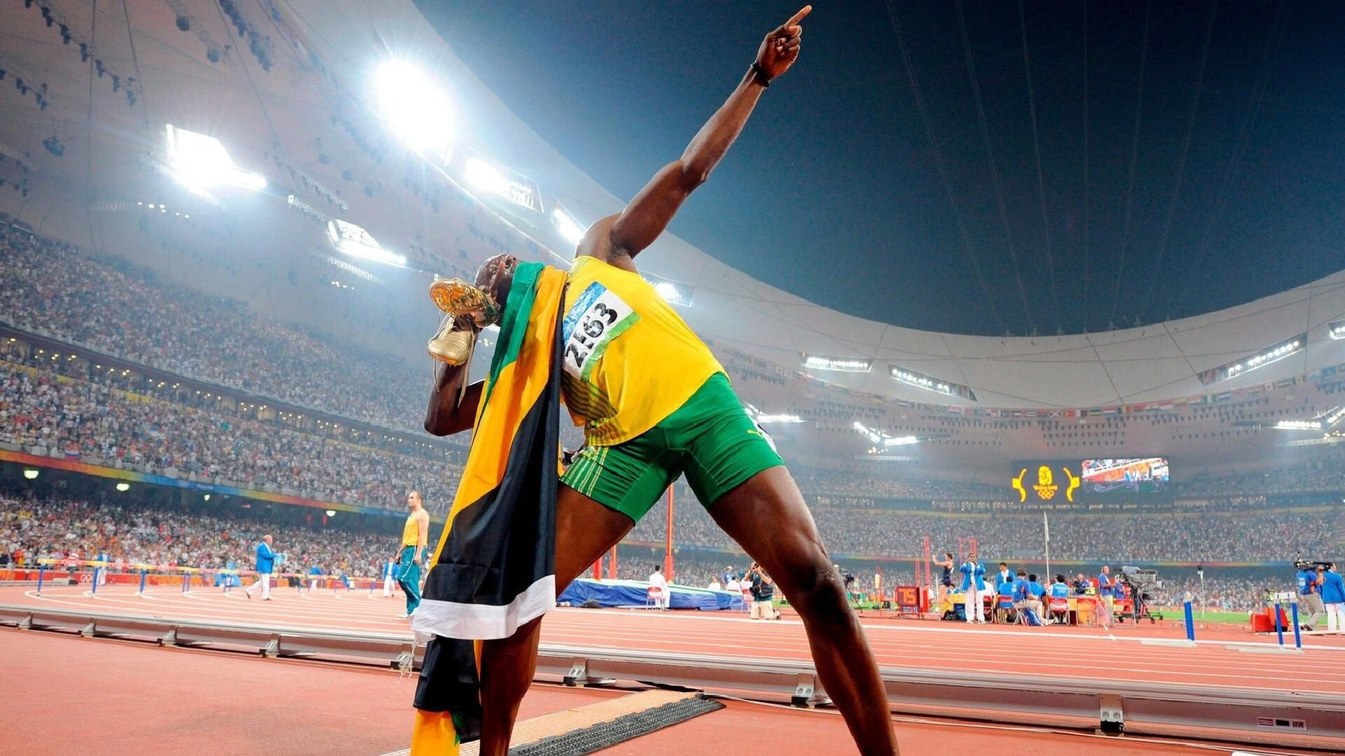 世界杯点滴：那些让人热泪盈眶的瞬间，如果让人回忆世界杯期间令人深刻的案例