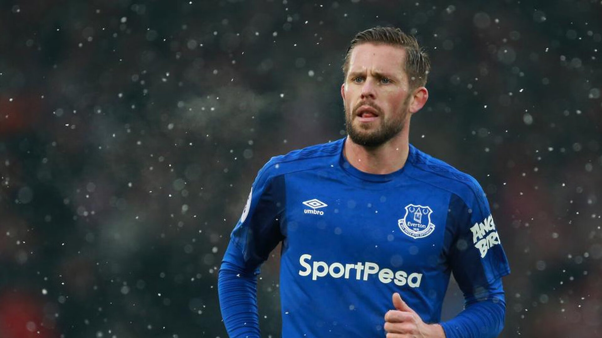 九游官网下载电脑版-凯恩·瑞安：全黑队反击体系中的关键一环，凯恩化身泰瑞昂